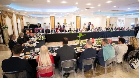 Başkan Seçer, Turizm İşletmecileriyle Buluştu