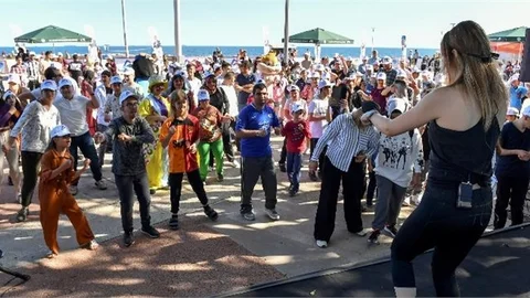 Mersin Büyükşehir’in ‘engelleri Uçuruyoruz Şenliği’ İle Gökyüzü Rengarenk Oldu
