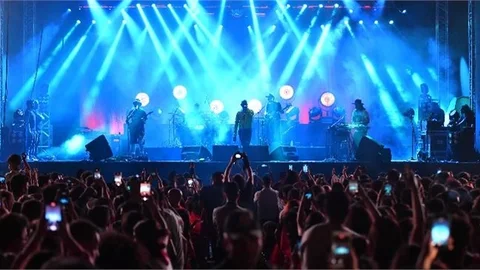 Mersin Büyükşehir’den Coşkulu 19 Mayıs Konseri