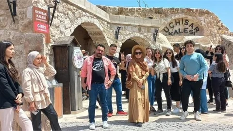 Akdeniz Belediyesi’nden 19 Mayıs Bayramı Hediyesi; "Gençlere Kapadokya Sürprizi"