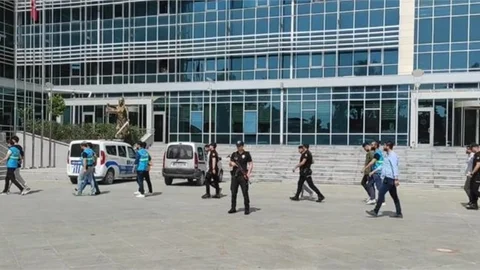 Mersin Polisinden Dolandırıcılara Operasyon