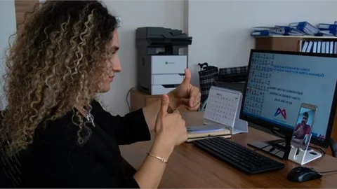 Mersin Büyükşehir’den Engelleri Aşan Destek Hattı