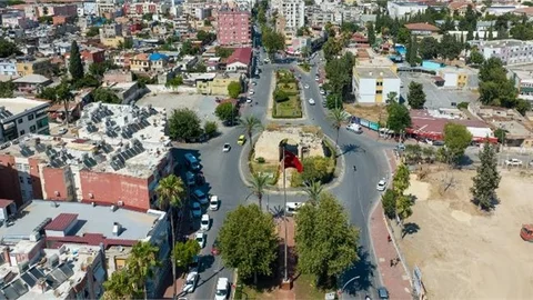 Mersin Büyükşehir, Tarsus’ta ‘kentsel Tasarım ve Yenileme Projesi’ni Başlatıyor