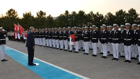 Cumhurbaşkanı Recep Tayyip Erdoğan’ın Teşrifleriyle Polis Akademisi'nde Mezuniyet Töreni Gerçekleştirildi