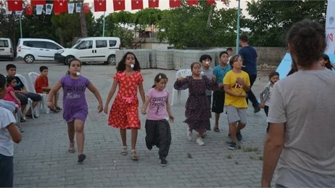 "Köy Bizim Şenlik Bizim" Programları Tüm Hızıyla Sürüyor