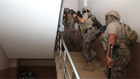 Mersin Emniyeti Suç Örgütlerine Göz Açtırmıyor