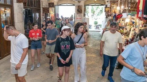 Konuk Öğrenciler İki Hafta Boyunca Kentin Eşsiz Güzelliklerini Deneyimlemenin Tadını Çıkardı