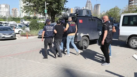 Mersin'de Operasyon: 4 Gözaltı