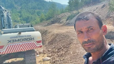 Mersin Çamlıyayla'da Muhtar, Bir Kadın Tarafından Otomatik Av Tüfeğiyle Vuruldu