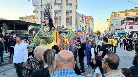"Uluslarası Tarsus Festivali" Kültür ve Sanatın Adresi Oldu