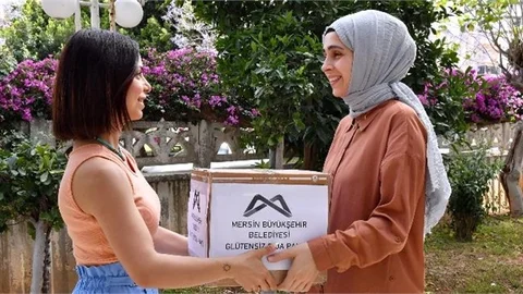 Büyükşehir’in Sosyal Yardımları Hayatlara Dokunmaya Devam Ediyor