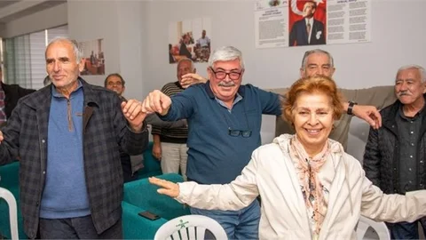 4 Şubat Dünya Kanser Günü’nde Emeklilere Eğitim