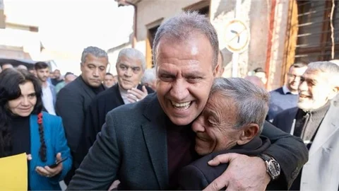 Kiremithane Halkının Memnuniyeti Konuşmalara Yansıdı: “Yanındayız Başkanım, Oylarımız Size”