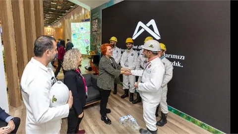 Avrupa’nın En Büyük Turizm Fuarı’nda Mersin Büyükşehir Standına Yoğun İlgi