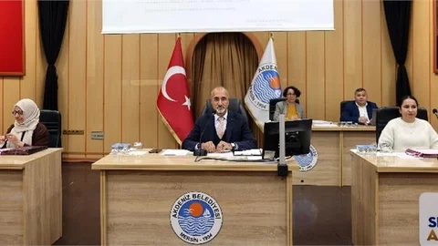 Akdeniz Belediye Meclisi Toplandı