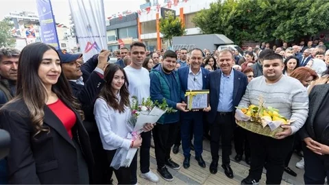 Seçer: “Bizde Mezhep, Meşrep Ve Parti Ayrımı Olmaz”