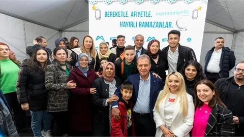 Seçer, Gülnar Halkı İla İftar Yaptı