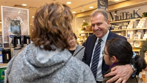 Mersin’de Çocuk, Genç, Yaş Almış Herkes Büyükşehir Ve Seçer’den Memnun