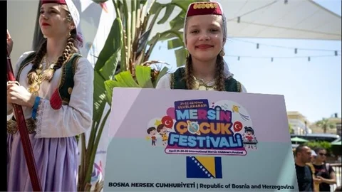 Mersin'deki Festival 23 Nisan Ruhuna Çok Yakıştı
