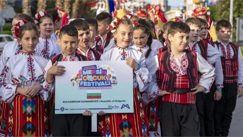 Büyükşehir Dünya Çocuklarını Mersin’de Buluşturdu