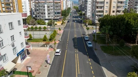 Büyükşehir, Kentin Dört Bir Yanında Yolları Yeniliyor