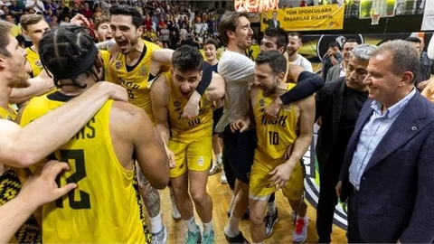 Başkan Seçer, MSK’nın Galibiyet Sevincine Ortak Oldu