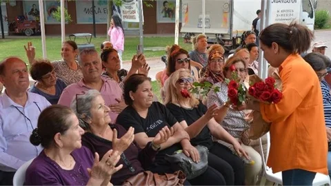Tarsus Kültür Park, Emekliler İçin Düzenlenen Etkinlikle Bir Kez Daha Renklendi