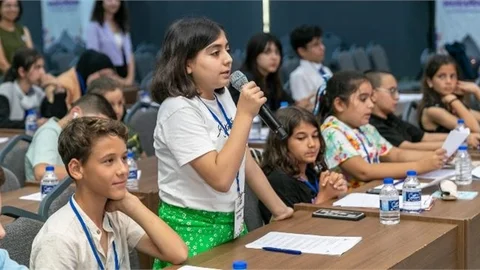 Çocuk Meclisi İklim Değişikliğine Dikkat Çekti
