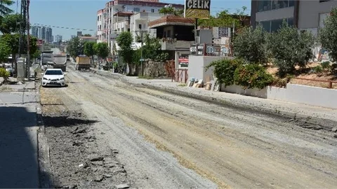 Tarsus Gaziler Mahallesinde Cadde Yenileme Çalışması