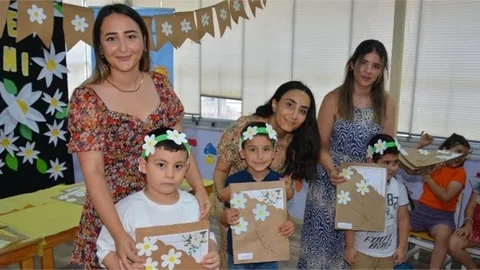 Hem Karne Hem Babalar Günü Kutlaması Yaptılar