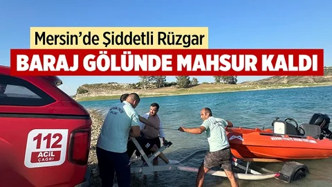 Mersin’de Şiddetli Rüzgar Vatandaşı Mahsur Bıraktı