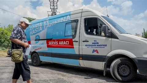 Dosthane Misafirlerinden Seçer’e Anlamlı Hediye