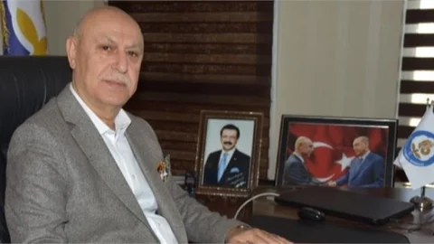 Tarsus Ticaret Borsası Meclis Başkanı Murat Kaya, 30 Ağustos Zafer Bayramı’nı Kutladı