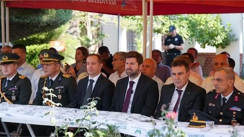 BAŞKAN BOLTAÇ: "“BAĞIMSIZLIK MÜCADELESİNİN ZAFERLE TAÇLANDIĞI VE GELECEĞİMİZE IŞIK TUTTUĞU BİR GÜN”