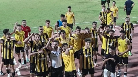 BULUT YEŞİL İNŞAAT ADANA 01 FK, KEPEZSPOR FUTBOL A.Ş KARŞISINDA 1 ATTI 3 ALDI