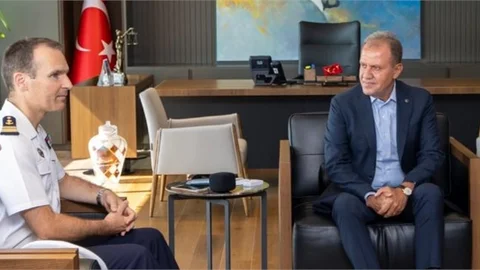 LANGUEDOC FIRKATEYNİ KOMUTANI YARBAY BOYER’DEN BAŞKAN SEÇER’E ZİYARET