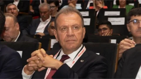 BAŞKAN SEÇER, CHP’NİN ‘İKİNCİ YÜZYIL DEĞİŞİM KURULTAYI’NA KATILDI