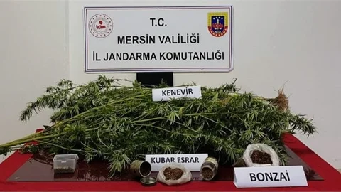 Mersin İl Jandarma Ekipleri Uyuşturucu Satıcılarına Göz Açtırmıyor
