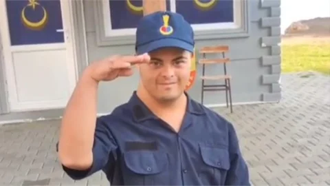 UMUT'UN JANDARMA HAYALİ GERÇEK OLDU