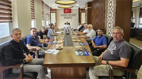 COĞRAFİ İŞARETLİ TARSUS SARIULAK ZEYTİNİ VE ZEYTİNYAĞINI TESCİL BELGESİNİ GÖRMEDEN ALMAYIN