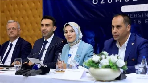 MTSO BAŞKANI ÇAKIR, BAKAN GÖKTAŞ'IN MERSİN'DE DÜZENLEDİĞİ "TÜRKİYE BULUŞMALARI PROGRAMI'NA KATILDI