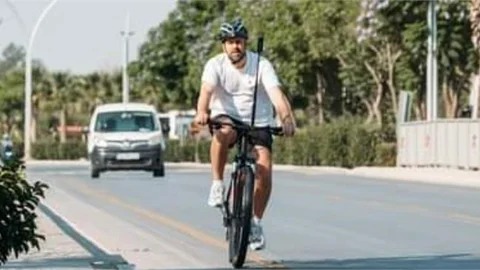 BAŞKAN BOLTAÇ, EVİNDEN BELEDİYE'YE BİSİKLETİYLE GİTTİ