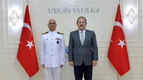 VALİ PEHLİVAN, MERSİN TERSANE KOMUTANI DENİZ ALBAY KAMIŞOĞLU’NU KABUL ETTİ