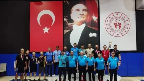 KAMU SPOR OYUNLARI MASA TENİSİ MÜSABAKALARI SONA ERDİ