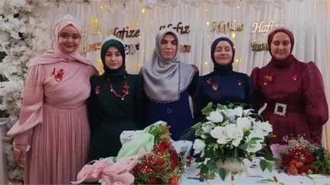 Silifke'de Hafızlar taç giydi