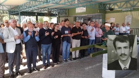 GAZETECİ BEYHAN BALABAN'IN BABASI NİHAT BALABAN DUALARLA TOPRAĞA VERİLDİ