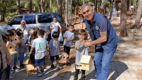 Dünya Hayvanları Koruma Gününde Minik Ellerden Doğaya Destek