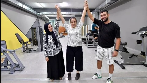 KÜBRANUR, BÜYÜKŞEHİR’İN ENGELSİZ YAŞAM MERKEZİ SAYESİNDE TAM 26 KİLO VERDİ