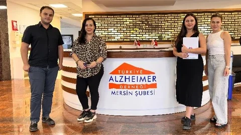 KARİYER MERKEZİ İŞ GÜCÜ PİYASASININ FOTOĞRAFINI ÇEKİYOR