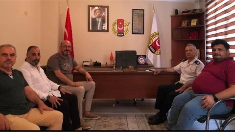 Tuğgeneral Ercan Atasoy’dan Tarsus Gazeteciler Cemiyetine İadeyi Ziyaret